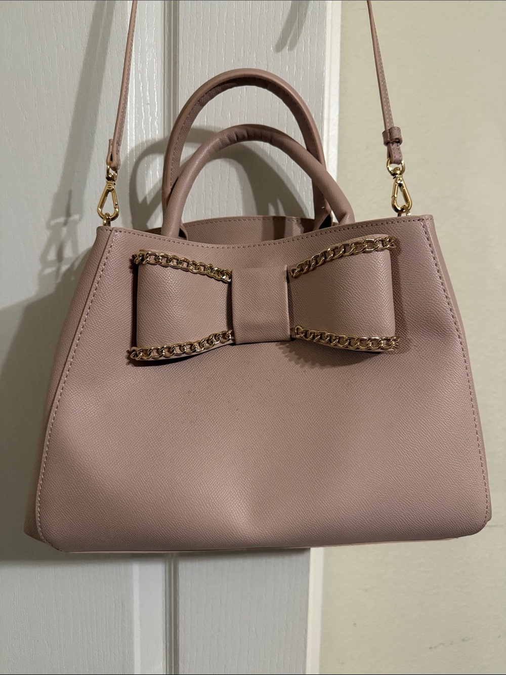 Betsey Johnson Blush Pink Bow-Accent Shoulder Bag with Gold Chain